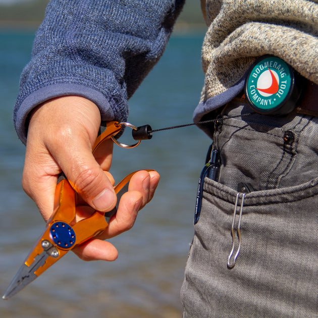 Fishing Zinger Retractors, Pin-on Retractable Keychain with Estending Wire  for Outdoor Fly Fishing Gear Assortment Tool